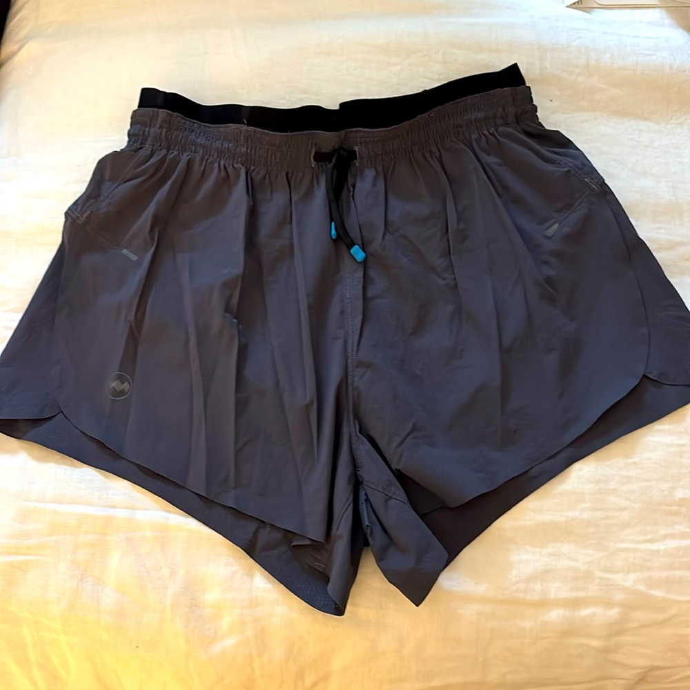 Janji 3” Multi Short